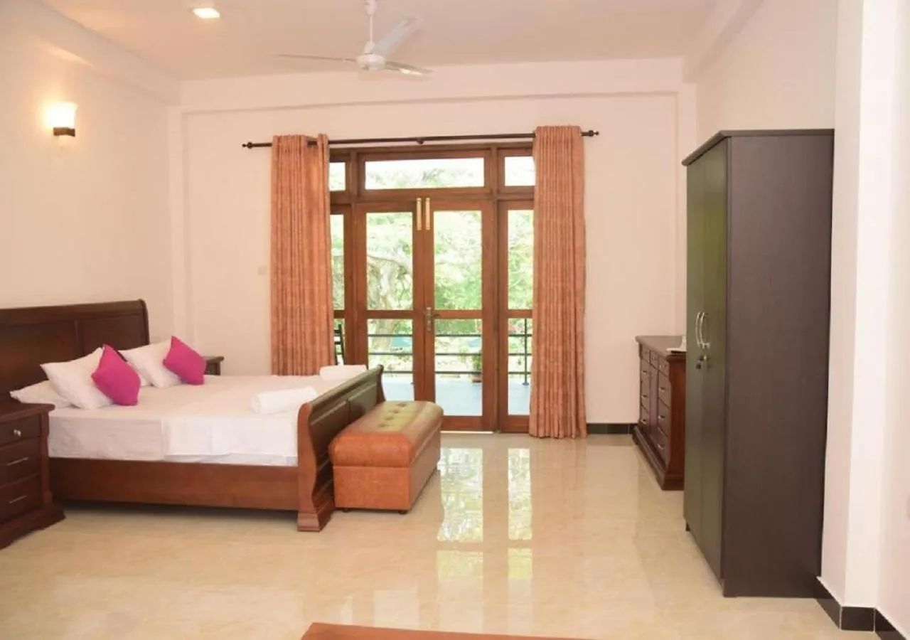 Serendib Village Guest House Negombo 3*,  Sri Lanka